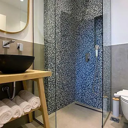 Nisea 4* لايميناس
